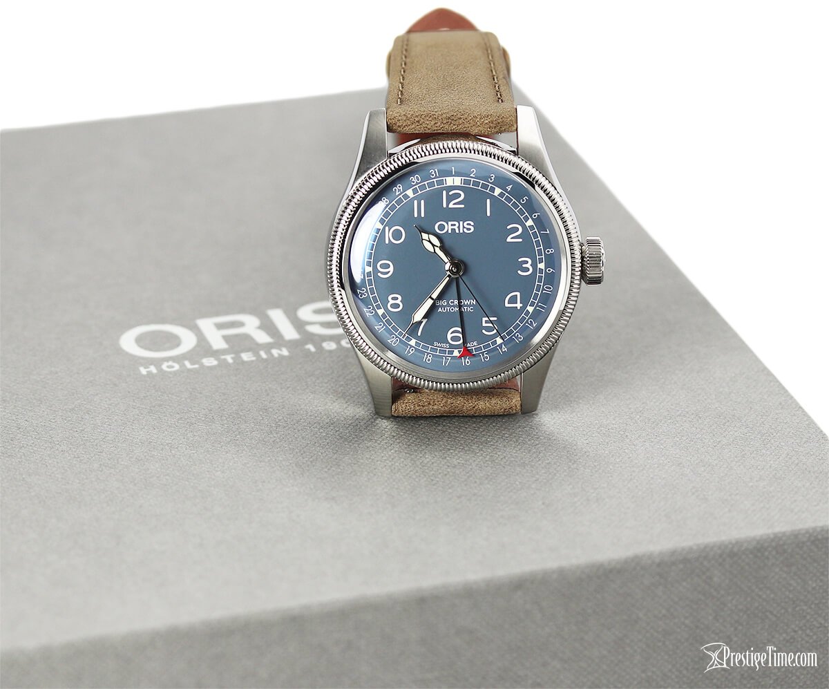 oris big crown pointer date green