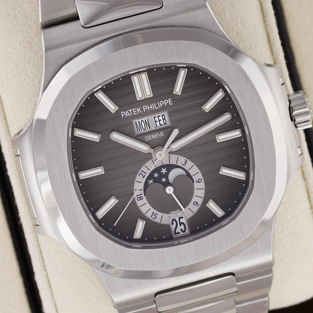 patek annual calendar nautilus