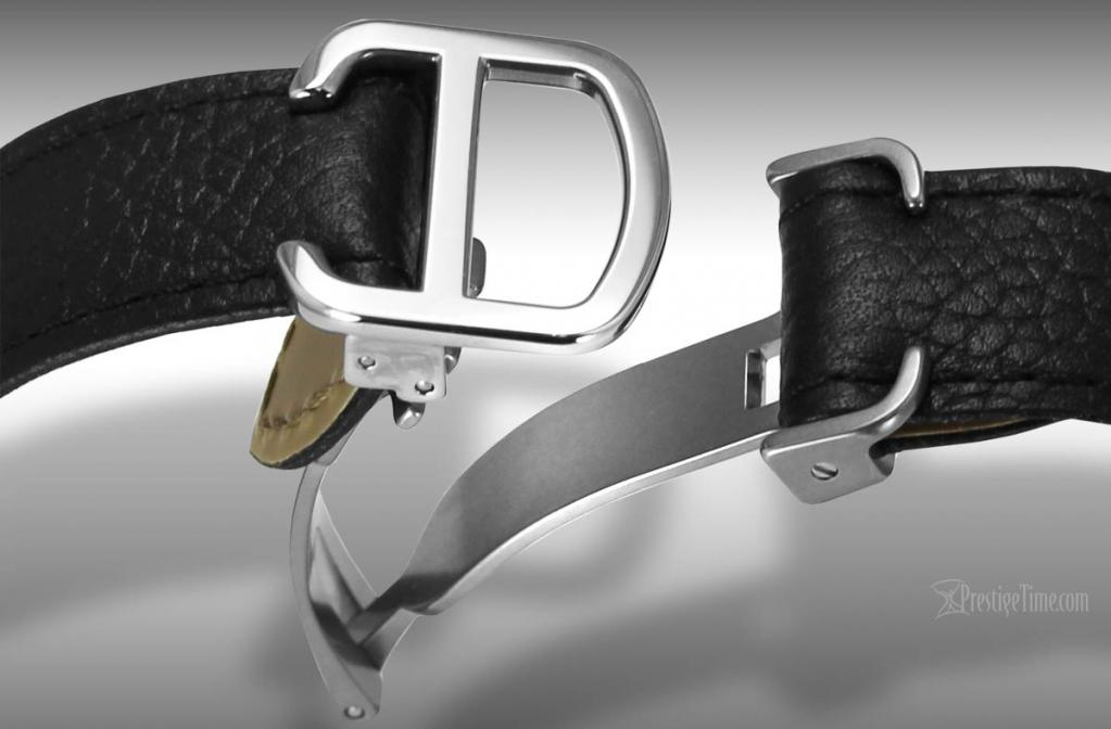 Cartier Tank Solo Quartz VS Automatic Review Which is Best?