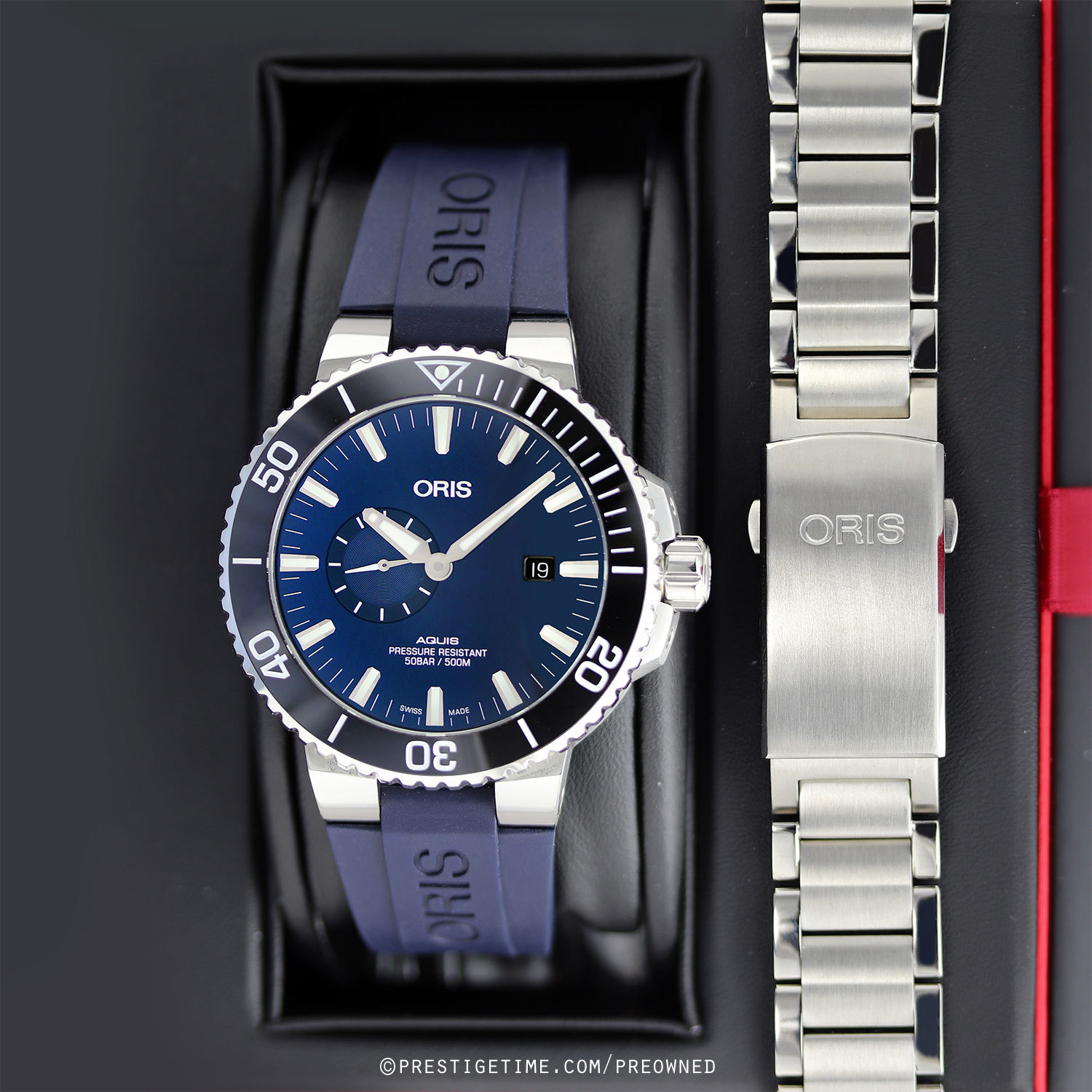 Pre owned Oris Aquis Small Second Date 45.5 01 743 7733 4135 07 4