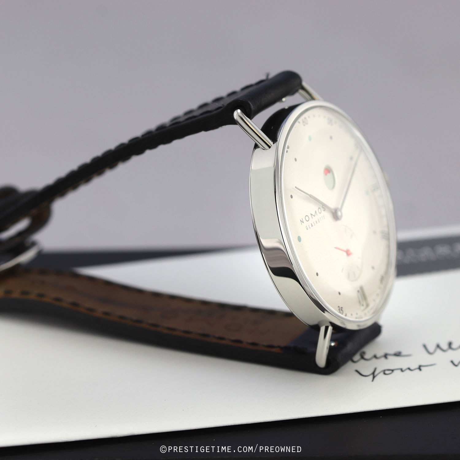 nomos metro 1101