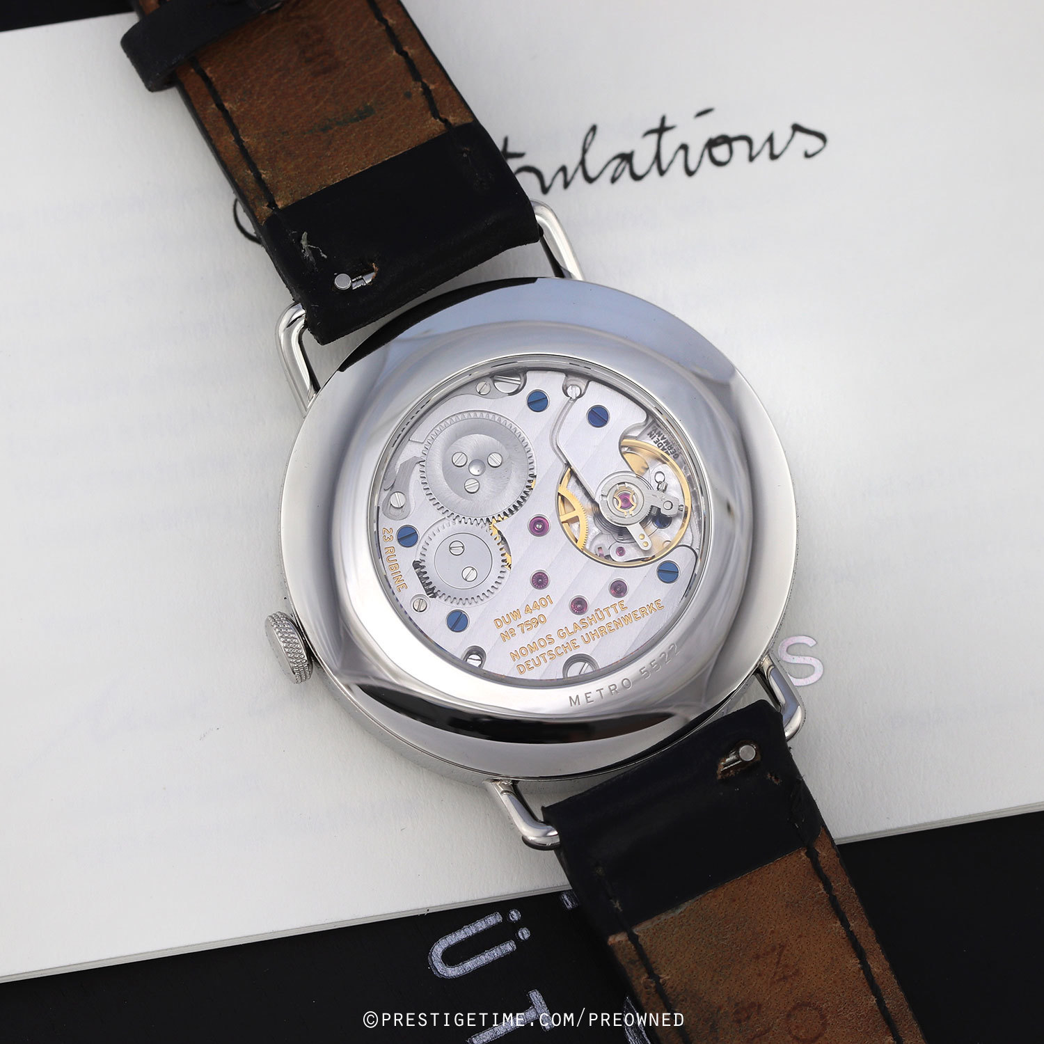 nomos metro 1101