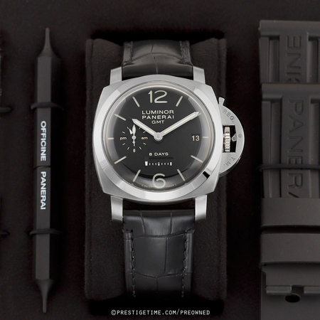 Pre-owned Panerai Luminor 1950 8 Days GMT 44mm pam00233