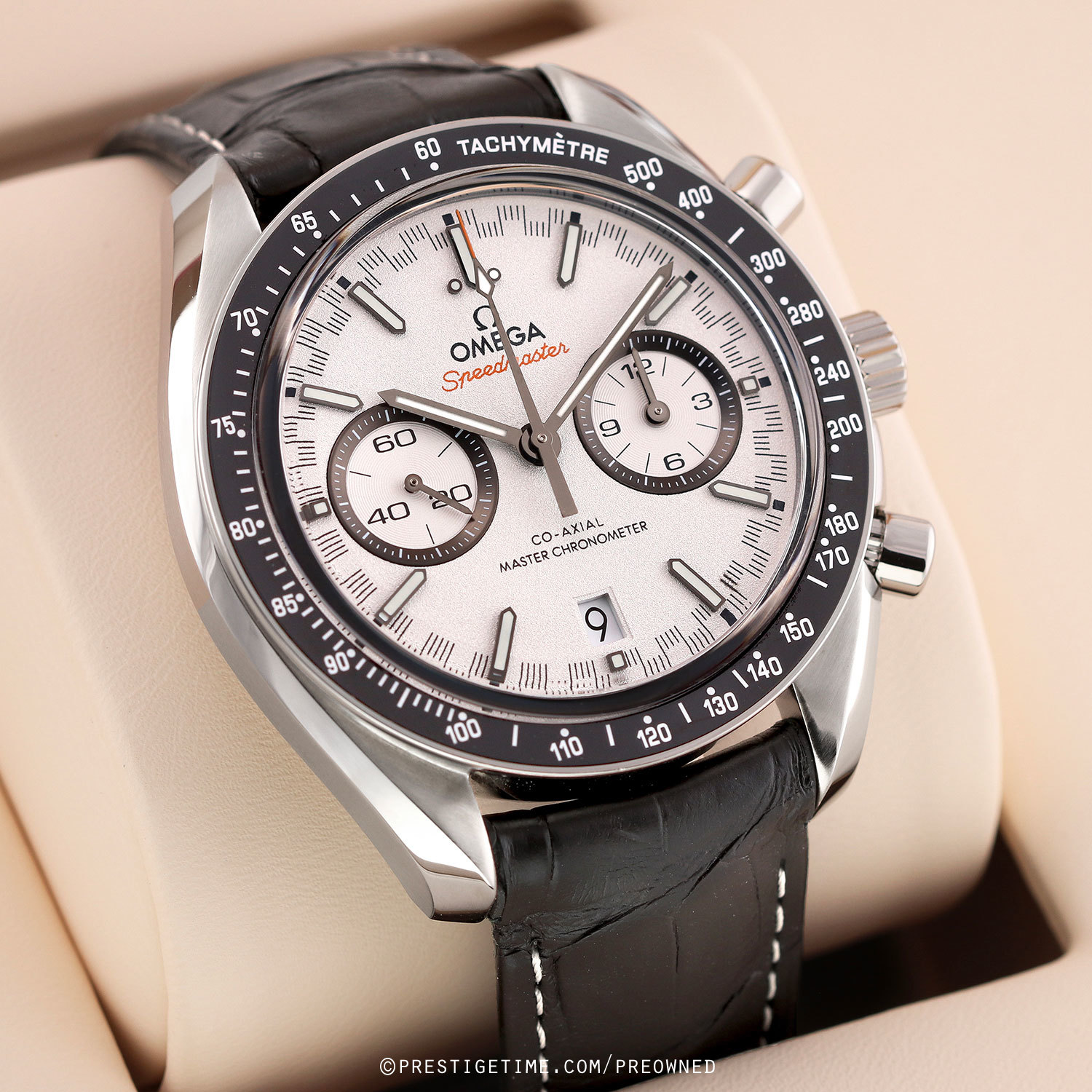 Pre-owned Omega Speedmaster Racing Master Chronometer Chronograph 44 