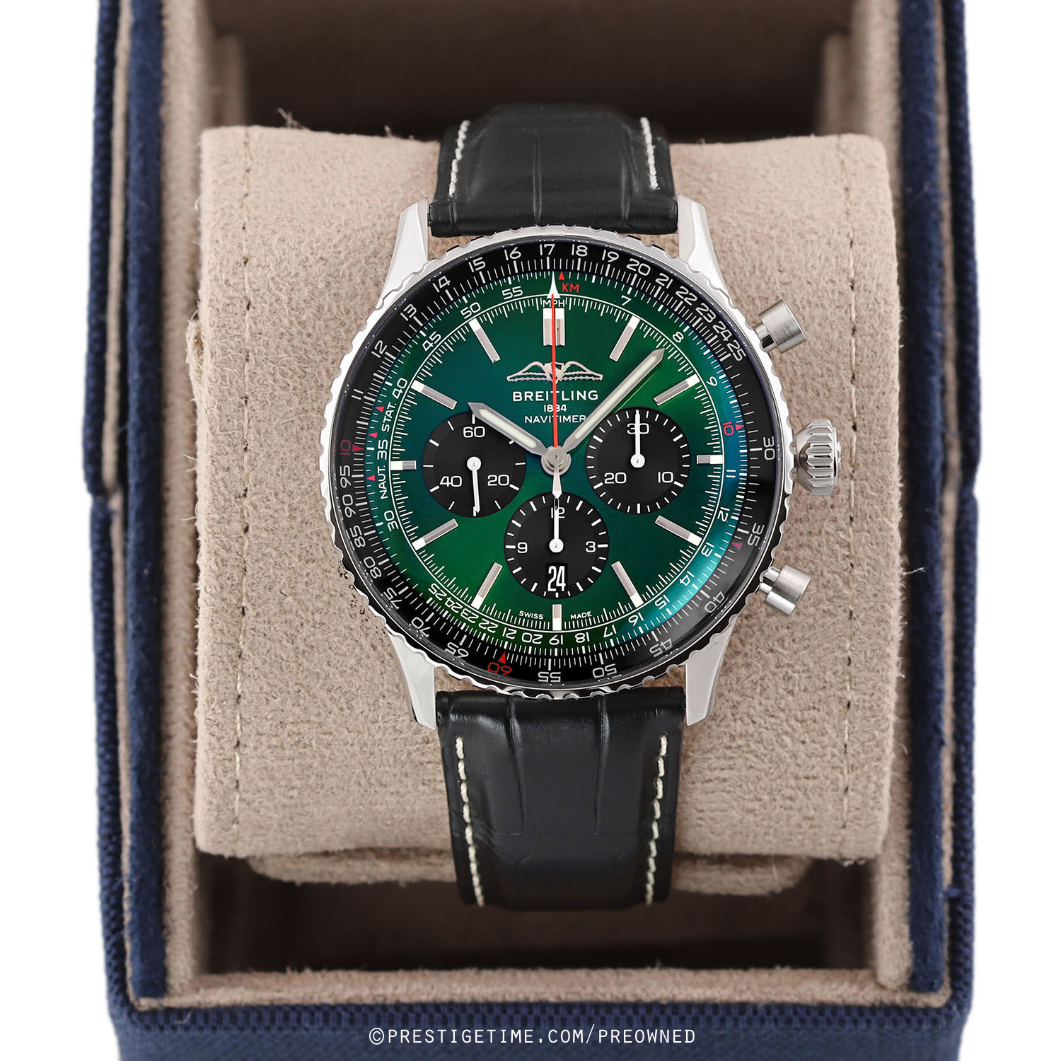 Navitimer B01 Chronograph 46 Stainless steel - Green AB0137241L1P1